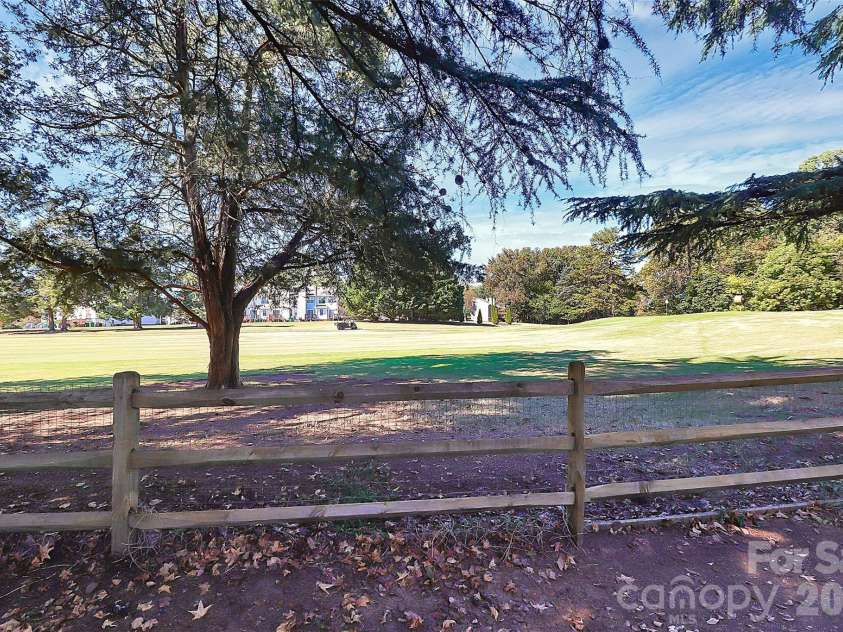 9546 Fairway Ridge Road, Charlotte, NC 28277.  MLS# CAR4403165, YatesRealty ID 37323. Love the golf course view!