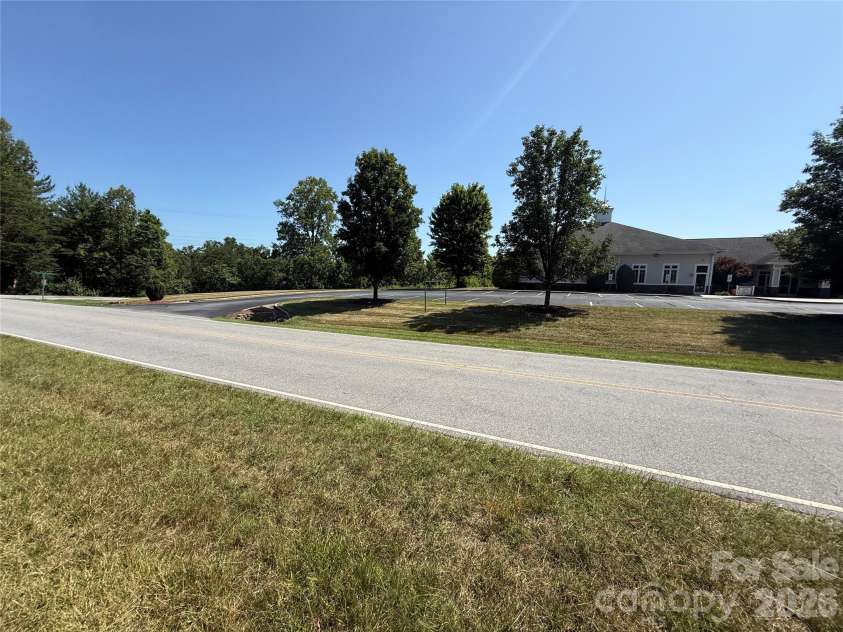 649 Curtis Bridge Road, North Wilkesboro, NC 28659.  MLS# CAR4404533, YatesRealty ID 37324. 