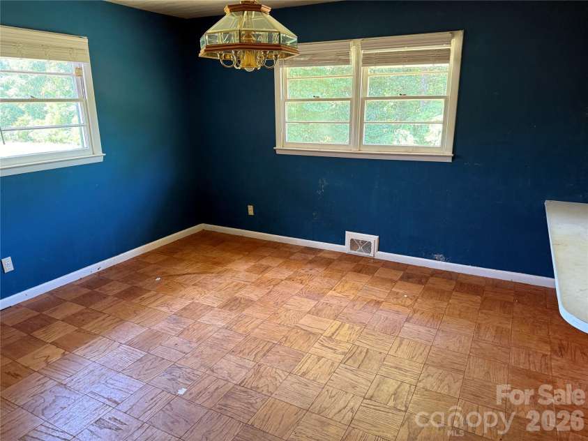 649 Curtis Bridge Road, North Wilkesboro, NC 28659.  MLS# CAR4404533, YatesRealty ID 37324. 