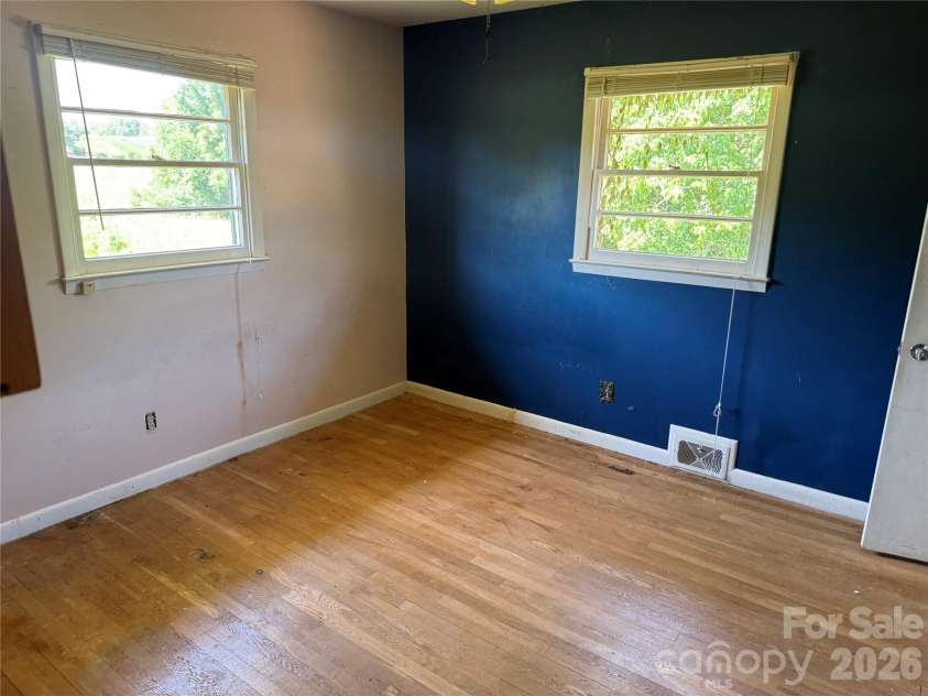 649 Curtis Bridge Road, North Wilkesboro, NC 28659.  MLS# CAR4404533, YatesRealty ID 37324. 