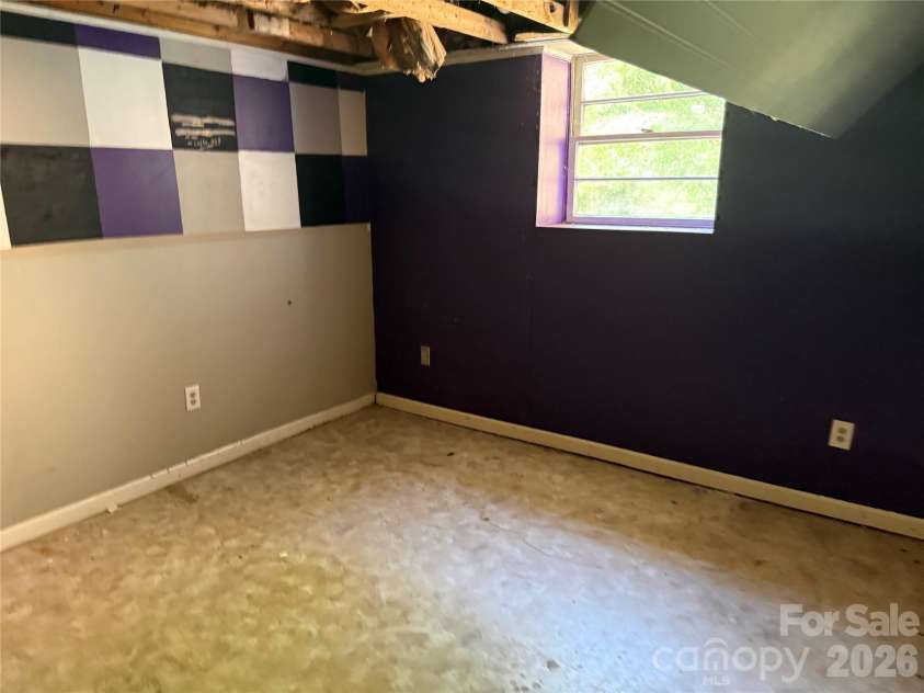 649 Curtis Bridge Road, North Wilkesboro, NC 28659.  MLS# CAR4404533, YatesRealty ID 37324. 