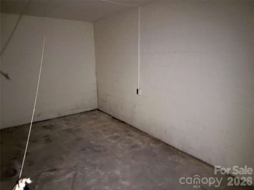 649 Curtis Bridge Road, North Wilkesboro, NC 28659.  MLS# CAR4404533, YatesRealty ID 37324. 