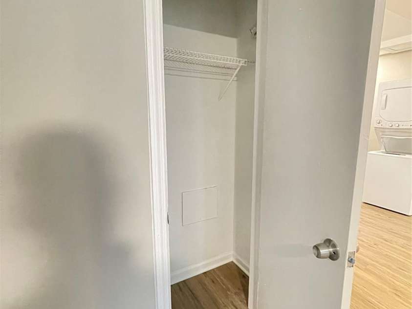 2800 Carol Avenue, Charlotte, NC 28208.  MLS# CAR4401707, YatesRealty ID 37325. 
