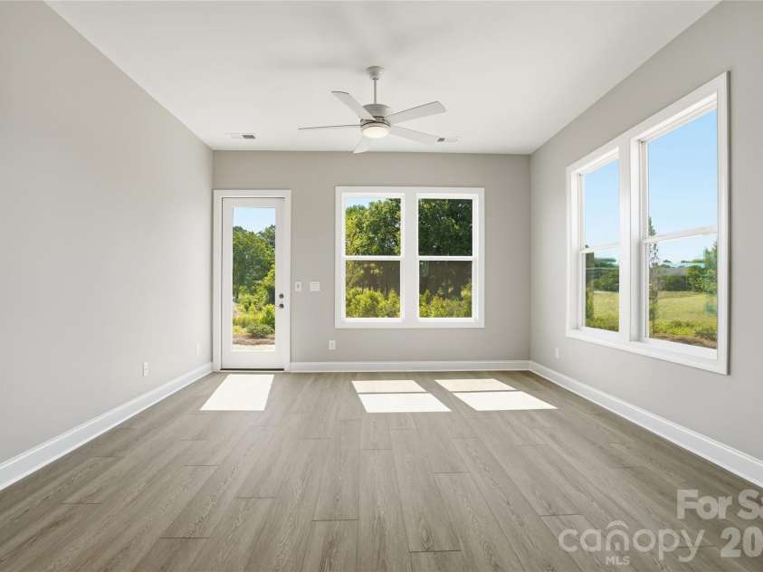 122 Marina Bay Trail, Locust, NC 28097.  MLS# CAR4388048, YatesRealty ID 37327. Sunroom