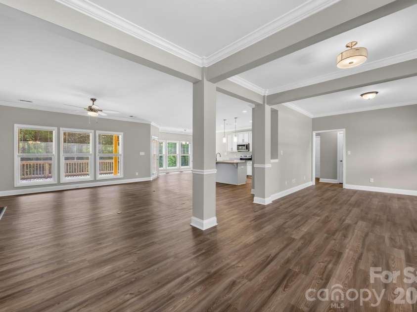 4669 Grooms Road, Reidsville, NC 27320.  MLS# CAR4400124, YatesRealty ID 37329. 
