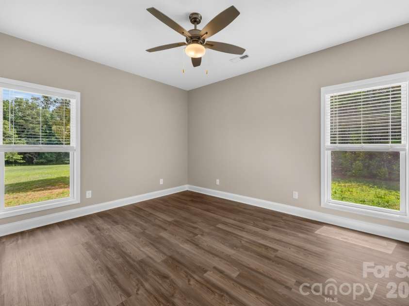 4669 Grooms Road, Reidsville, NC 27320.  MLS# CAR4400124, YatesRealty ID 37329. 