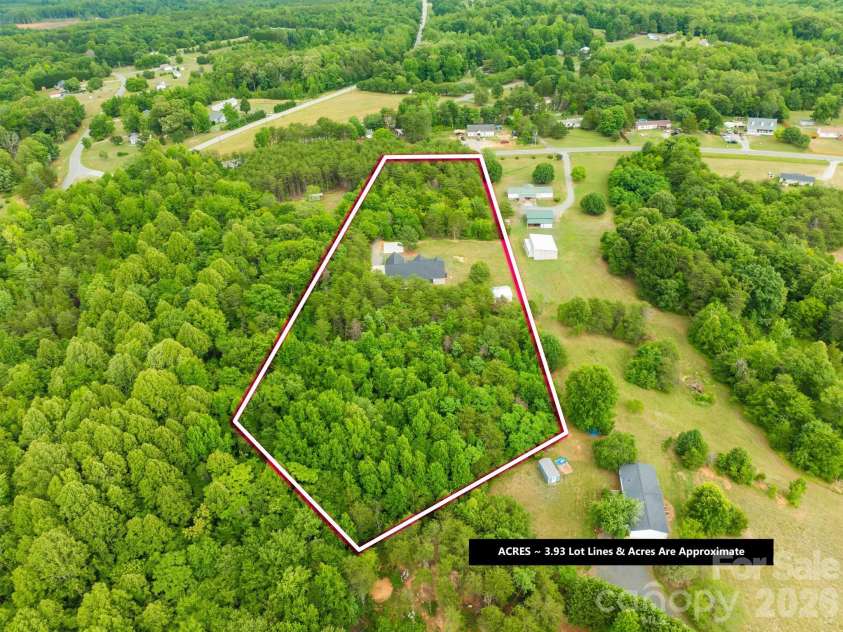 4669 Grooms Road, Reidsville, NC 27320.  MLS# CAR4400124, YatesRealty ID 37329. 