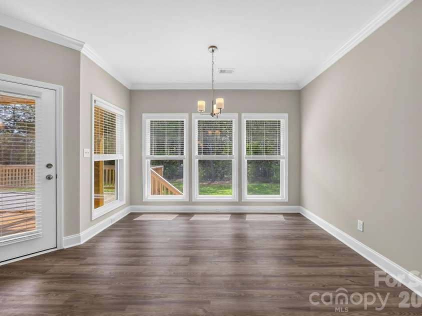 4669 Grooms Road, Reidsville, NC 27320.  MLS# CAR4400124, YatesRealty ID 37329. Dining Room