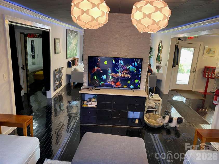 24 Belle Meade Drive, Waynesville, NC 28786.  MLS# CAR4343749, YatesRealty ID 3733. 