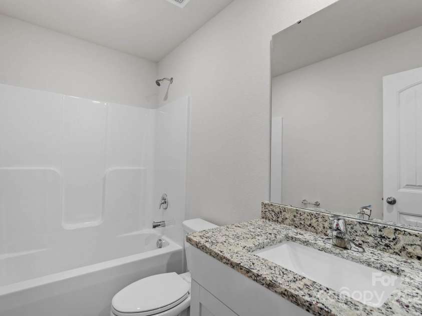 505 Maddox Drive, Shelby, NC 28152.  MLS# CAR4239028, YatesRealty ID 3733. 