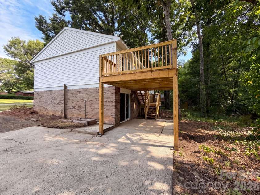 1716 Timberlane Street, Gastonia, NC 28054.  MLS# CAR4401623, YatesRealty ID 37330. 