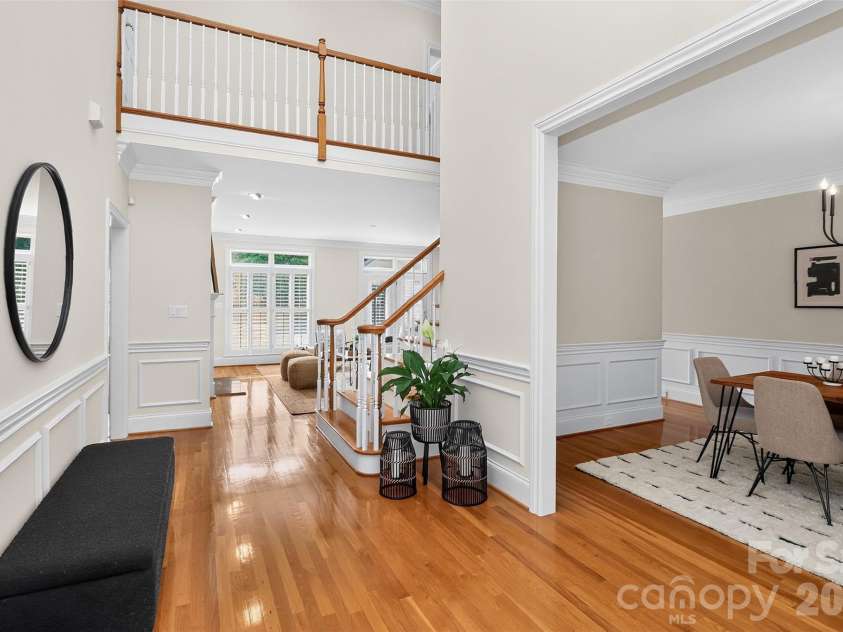 6907 Meadow Run Lane, Charlotte, NC 28277.  MLS# CAR4396037, YatesRealty ID 37333. 