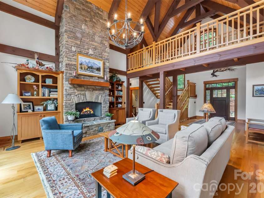 1814 Yellow Fork Trail, Nebo, NC 28761.  MLS# CAR4403220, YatesRealty ID 37334. 