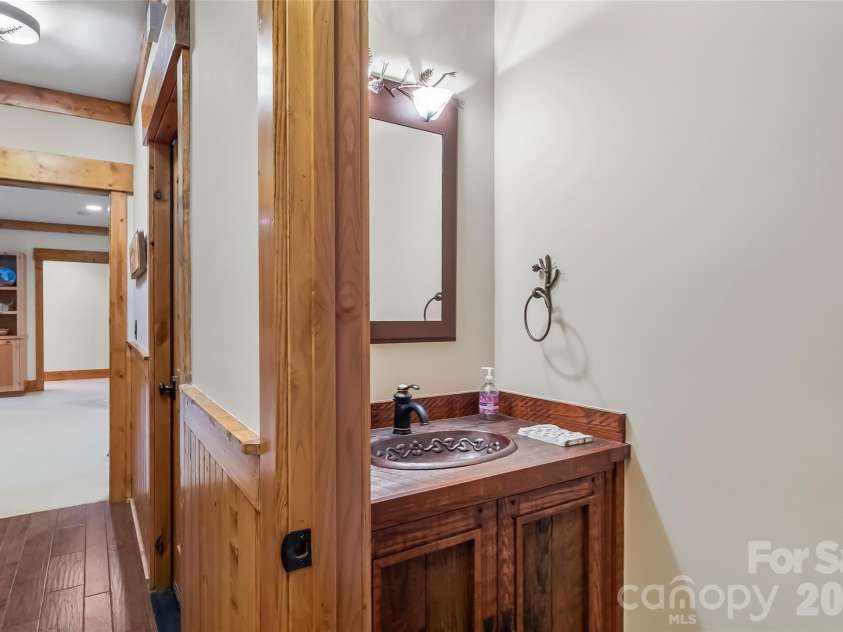 1814 Yellow Fork Trail, Nebo, NC 28761.  MLS# CAR4403220, YatesRealty ID 37334. 