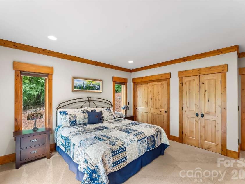 1814 Yellow Fork Trail, Nebo, NC 28761.  MLS# CAR4403220, YatesRealty ID 37334. 