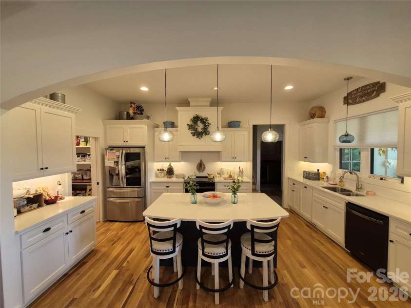 1877 Cline Farm Road, Lincolnton, NC 28092.  MLS# CAR4400423, YatesRealty ID 37336. 