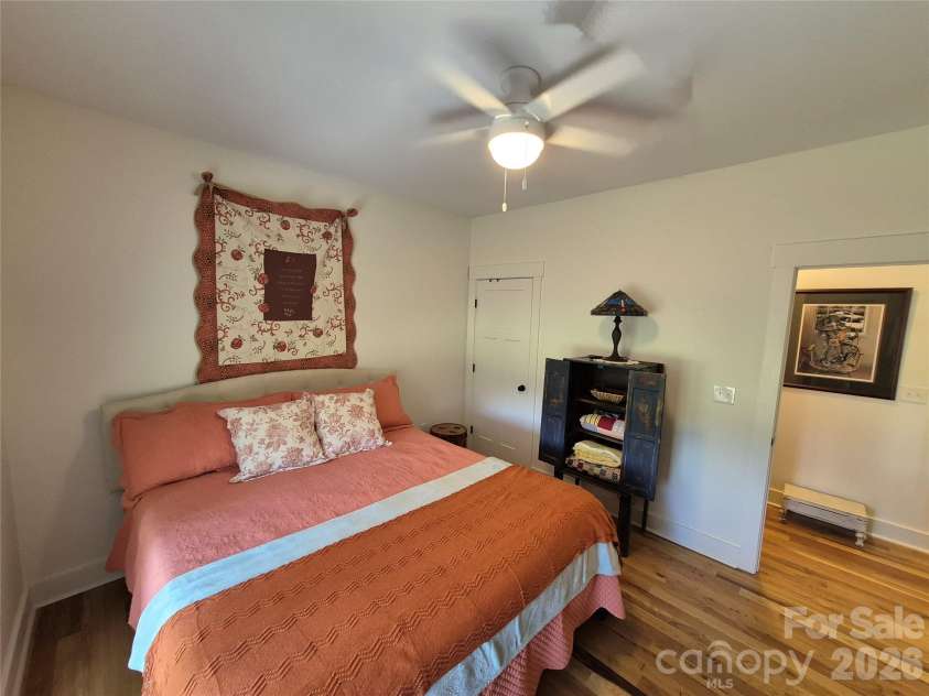1877 Cline Farm Road, Lincolnton, NC 28092.  MLS# CAR4400423, YatesRealty ID 37336. 