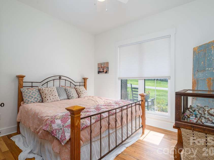 1877 Cline Farm Road, Lincolnton, NC 28092.  MLS# CAR4400423, YatesRealty ID 37336. 