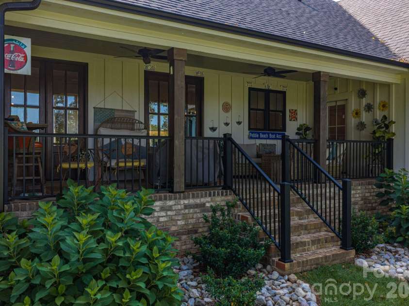 1877 Cline Farm Road, Lincolnton, NC 28092.  MLS# CAR4400423, YatesRealty ID 37336. 