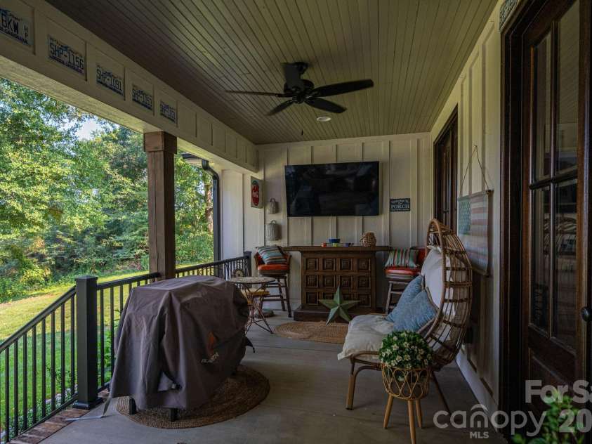 1877 Cline Farm Road, Lincolnton, NC 28092.  MLS# CAR4400423, YatesRealty ID 37336. 