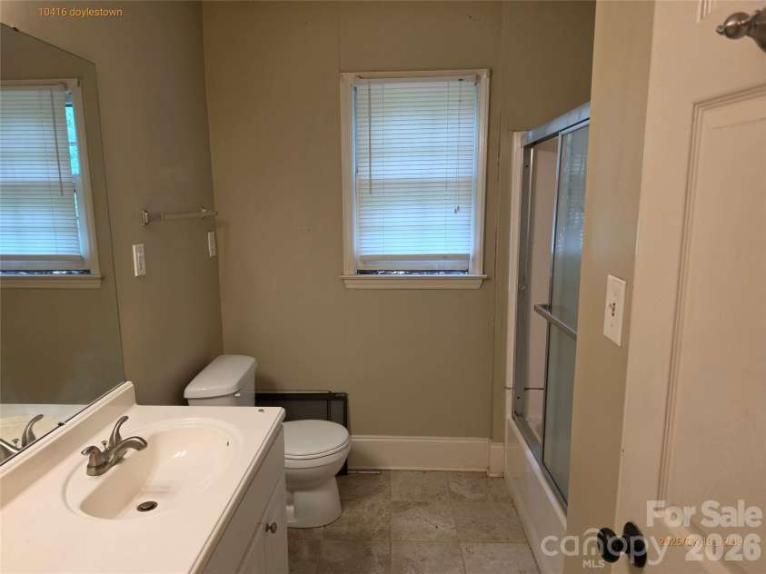 10416 Doylestown Road, Matthews, NC 28105.  MLS# CAR4402053, YatesRealty ID 37337. 