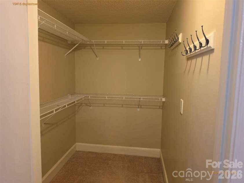 10416 Doylestown Road, Matthews, NC 28105.  MLS# CAR4402053, YatesRealty ID 37337. 
