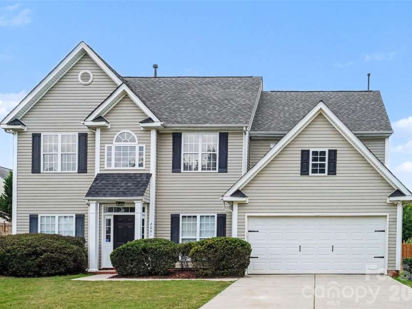 2001 Keystone Court, Monroe, NC 28110.  MLS# CAR4393401, YatesRealty ID 37338. 