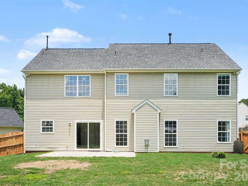 2001 Keystone Court, Monroe, NC 28110.  MLS# CAR4393401, YatesRealty ID 37338. 