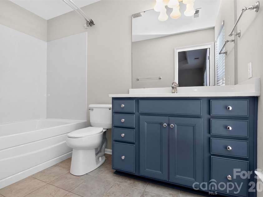 629 Sixth Baxter Crossing, Fort Mill, SC 29708.  MLS# CAR4399496, YatesRealty ID 37339. 