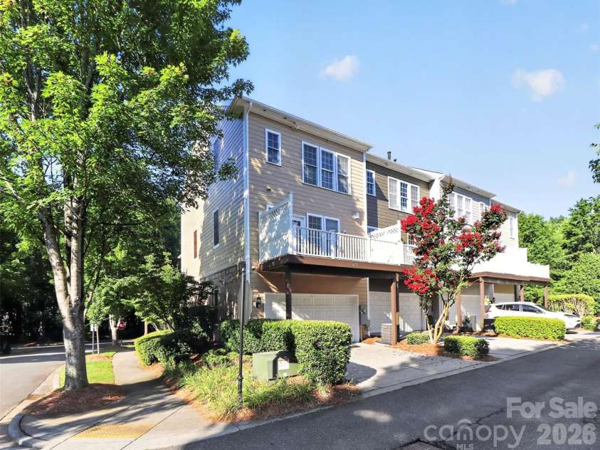 629 Sixth Baxter Crossing, Fort Mill, SC 29708.  MLS# CAR4399496, YatesRealty ID 37339. 