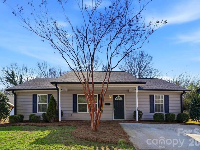 283 Houston Street, Concord, NC 28025.  MLS# CAR4355931, YatesRealty ID 3734. 
