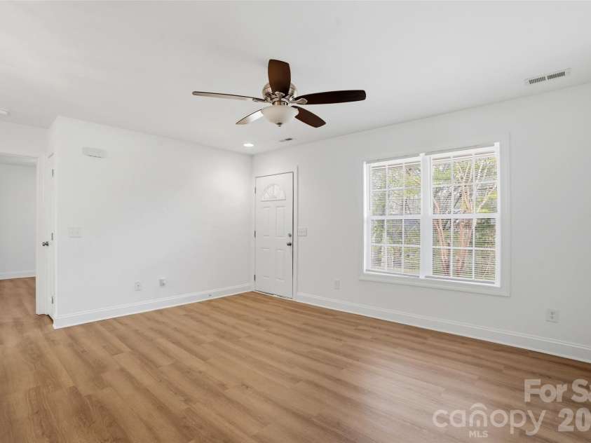 283 Houston Street, Concord, NC 28025.  MLS# CAR4355931, YatesRealty ID 3734. 