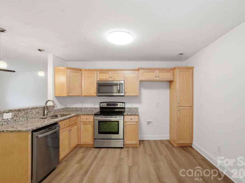 283 Houston Street, Concord, NC 28025.  MLS# CAR4355931, YatesRealty ID 3734. 