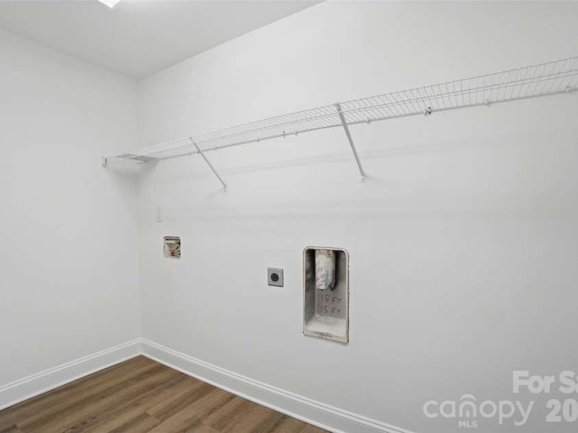 283 Houston Street, Concord, NC 28025.  MLS# CAR4355931, YatesRealty ID 3734. 