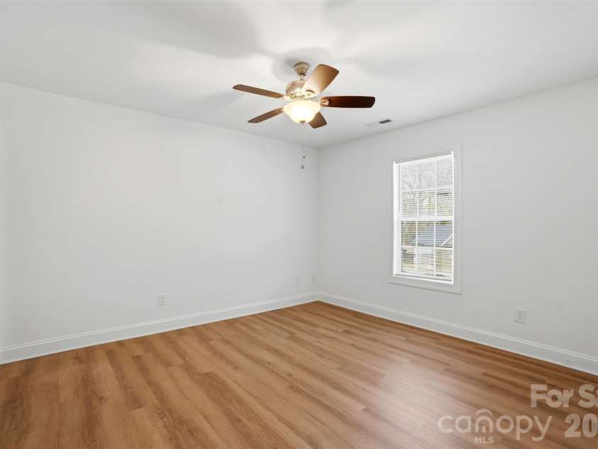 283 Houston Street, Concord, NC 28025.  MLS# CAR4355931, YatesRealty ID 3734. 