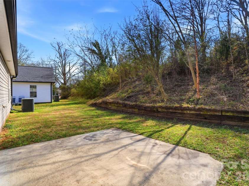 283 Houston Street, Concord, NC 28025.  MLS# CAR4355931, YatesRealty ID 3734. 