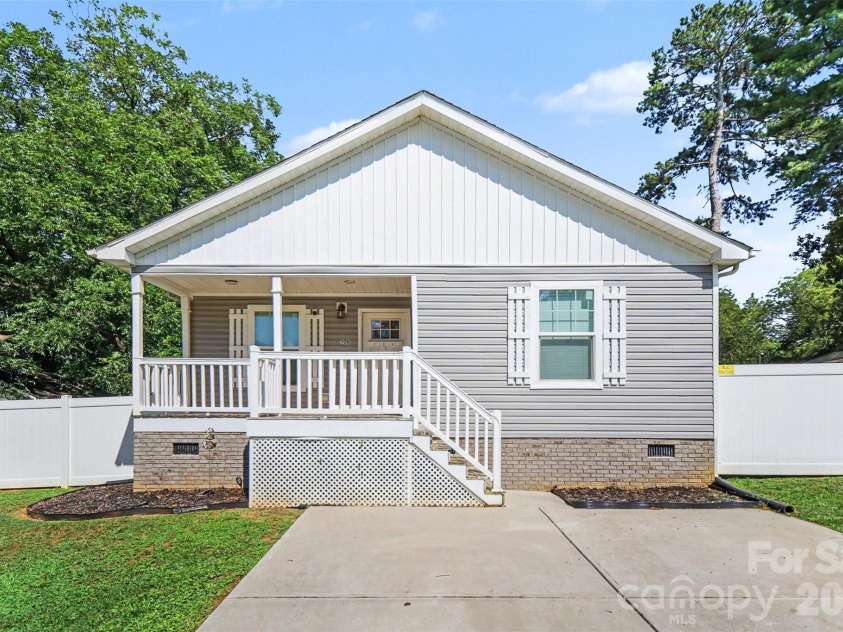 106 Beam Street, Lawndale, NC 28090.  MLS# CAR4399883, YatesRealty ID 37340. 
