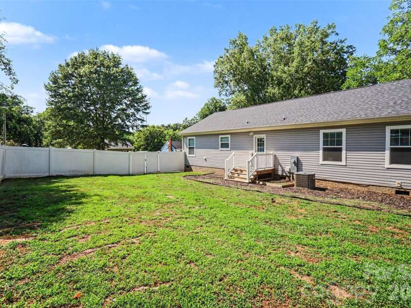 106 Beam Street, Lawndale, NC 28090.  MLS# CAR4399883, YatesRealty ID 37340. 