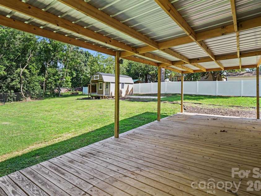 106 Beam Street, Lawndale, NC 28090.  MLS# CAR4399883, YatesRealty ID 37340. 