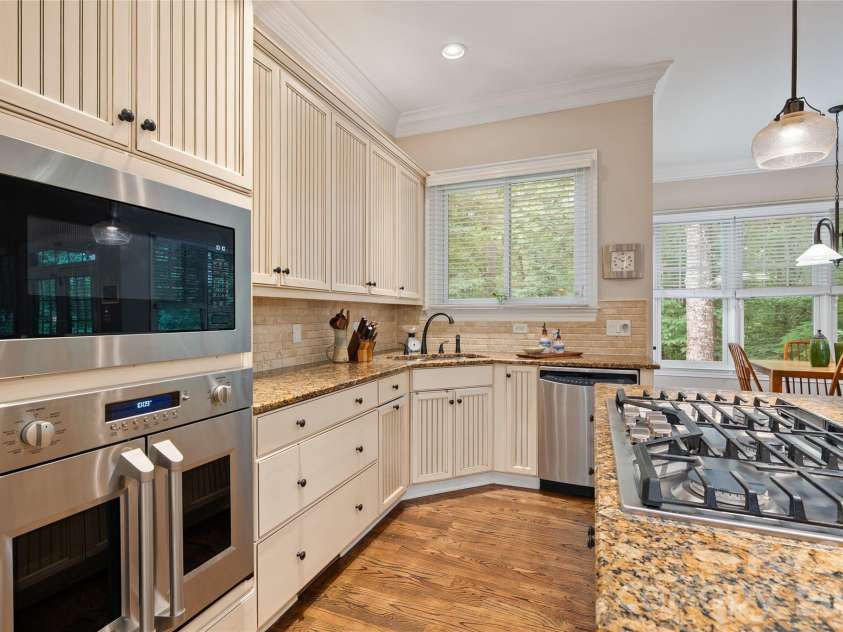 626 Wickhams Fancy Drive, Biltmore Lake, NC 28715.  MLS# CAR4398439, YatesRealty ID 37343. 