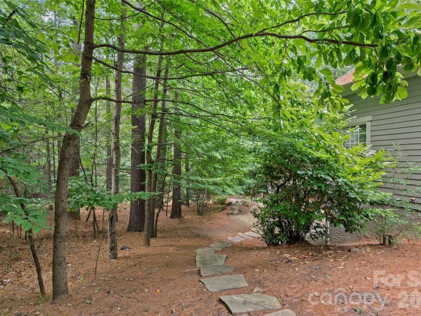 626 Wickhams Fancy Drive, Biltmore Lake, NC 28715.  MLS# CAR4398439, YatesRealty ID 37343. 