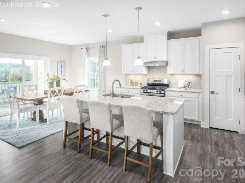 2056 Fernway Drive, Charlotte, NC 28216.  MLS# CAR4345531, YatesRealty ID 37345. A kitchen made for entertaining!