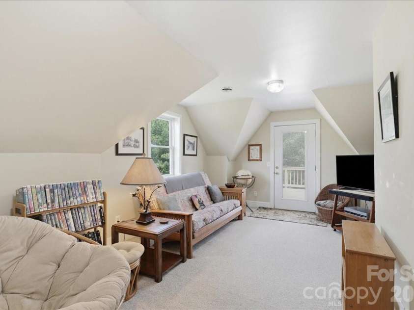 1506 Sandy Ridge Road, Monroe, NC 28112.  MLS# CAR4400348, YatesRealty ID 37346. Bonus Room/Loft Area