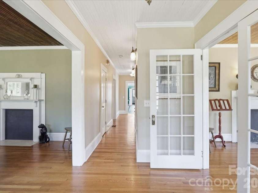 1506 Sandy Ridge Road, Monroe, NC 28112.  MLS# CAR4400348, YatesRealty ID 37346. Foyer