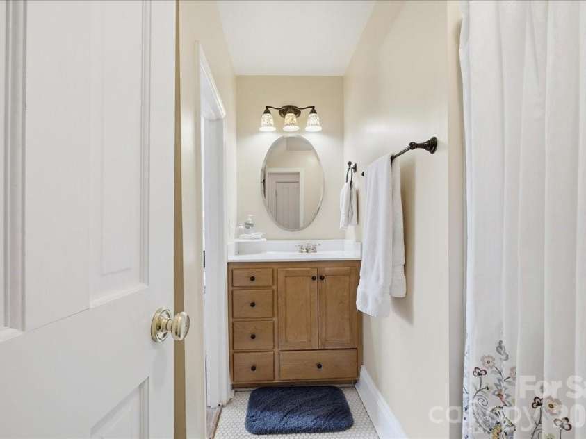 1506 Sandy Ridge Road, Monroe, NC 28112.  MLS# CAR4400348, YatesRealty ID 37346. Main Level Full Bath