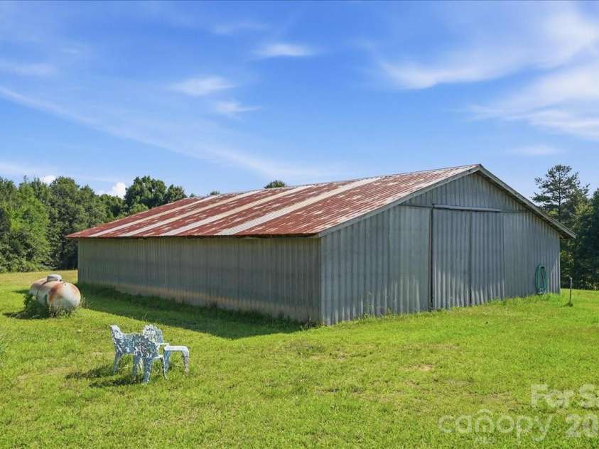 1506 Sandy Ridge Road, Monroe, NC 28112.  MLS# CAR4400348, YatesRealty ID 37346. Metal Pole Barn