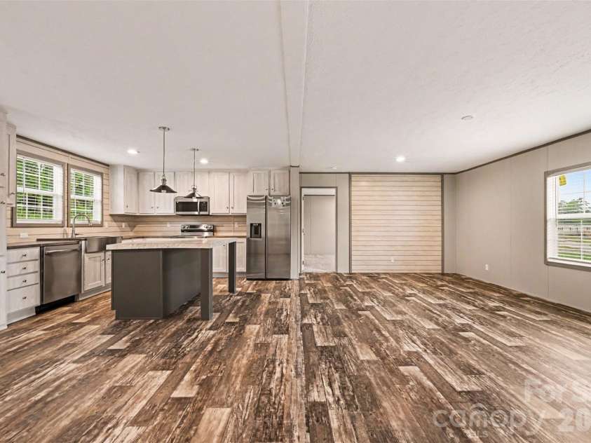 3032 Drake Circle, Shelby, NC 28152.  MLS# CAR4403903, YatesRealty ID 37348. 