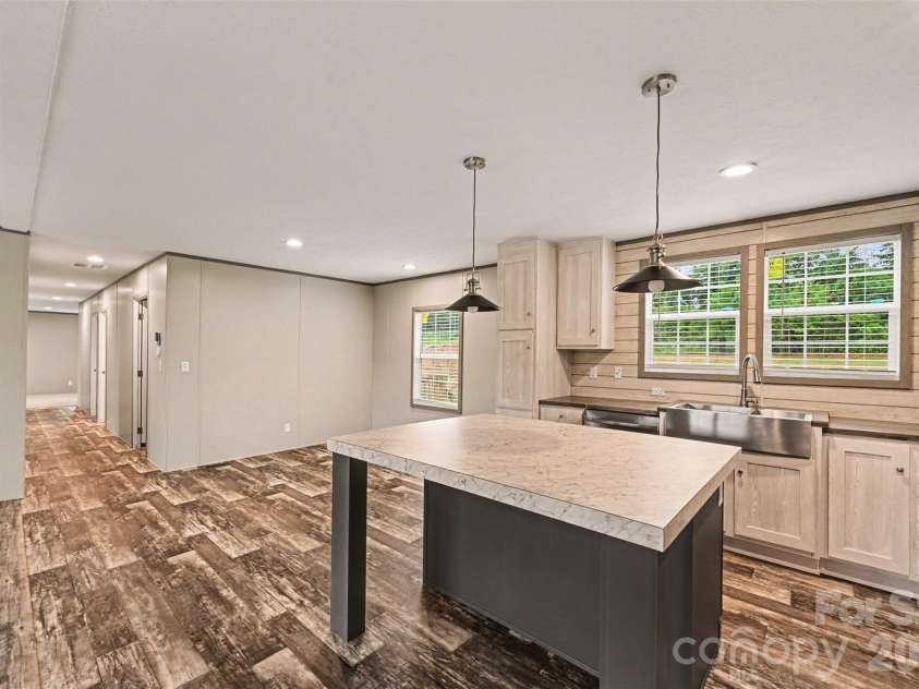 3032 Drake Circle, Shelby, NC 28152.  MLS# CAR4403903, YatesRealty ID 37348. 