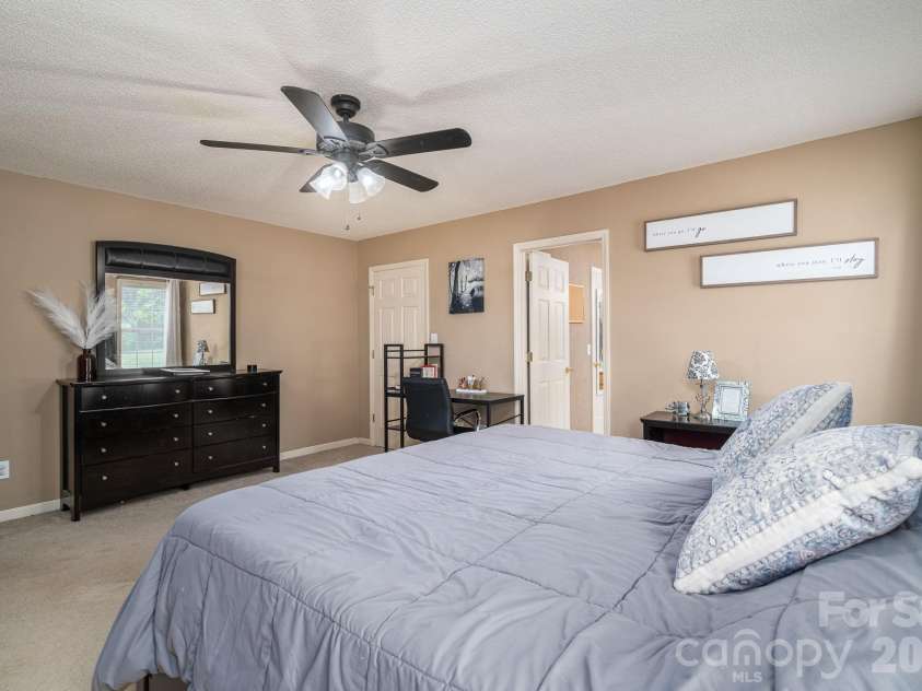 2524 Old Pond Drive, Lincolnton, NC 28092.  MLS# CAR4398772, YatesRealty ID 37352. 