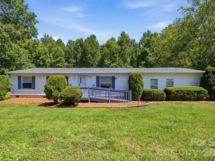 1130 Cedar Creek Drive, Morganton, NC 28655.  MLS# CAR4402408, YatesRealty ID 37356. 